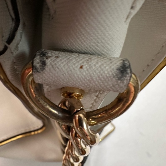 Michael Kors Hamilton Large White Saffiano Leather Tote - Picture 15 of 16